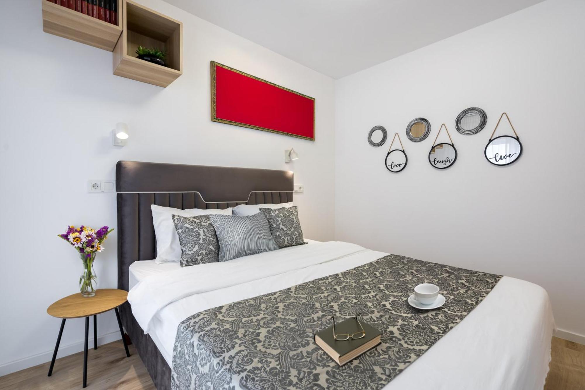 Breeze - Modern Escape In Pipera Apartment Bucharest Luaran gambar