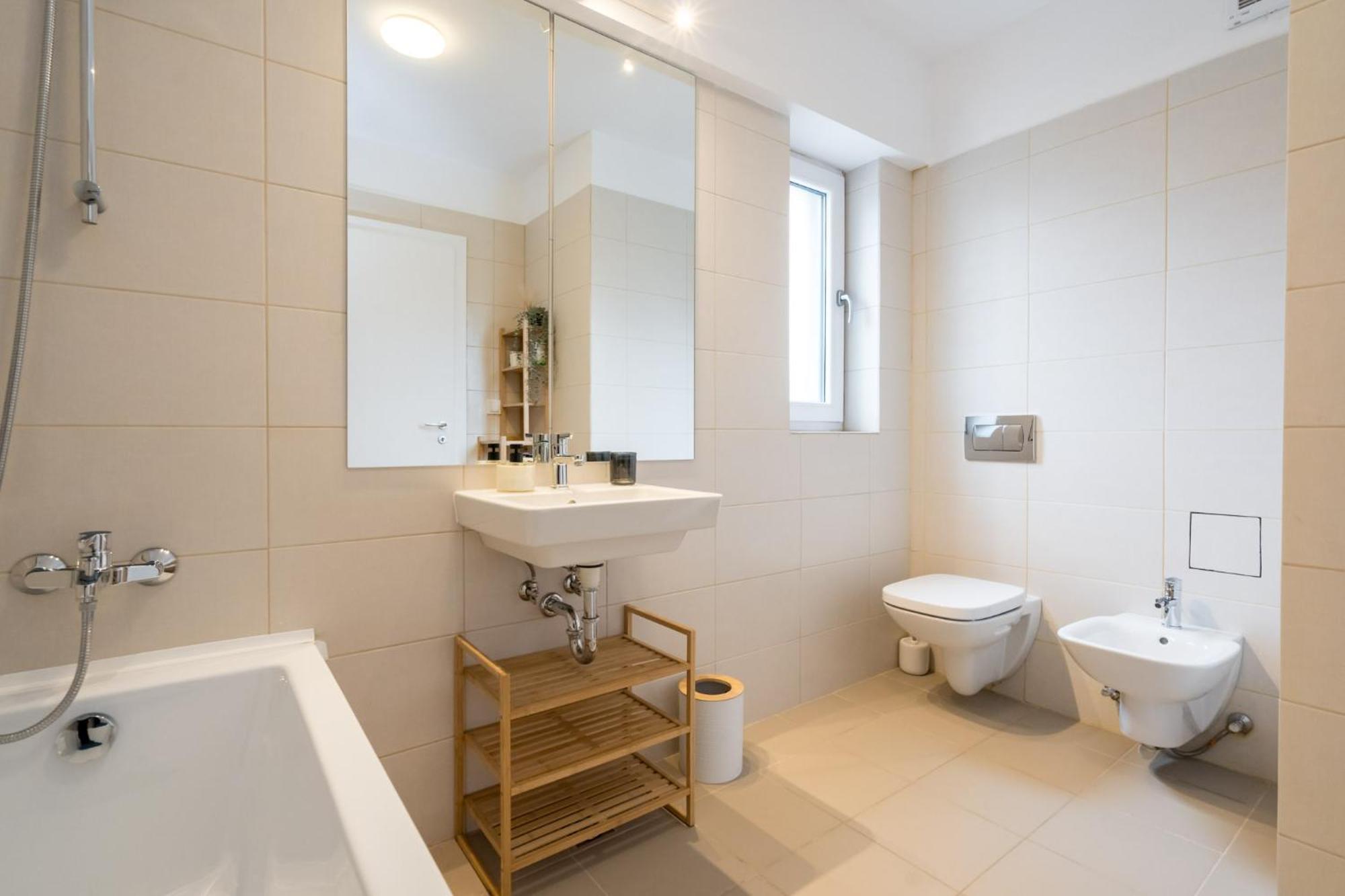 Breeze - Modern Escape In Pipera Apartment Bucharest Luaran gambar